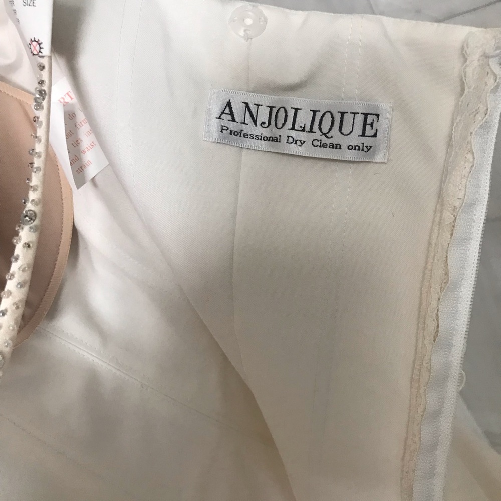 Anjolique wedding dress
